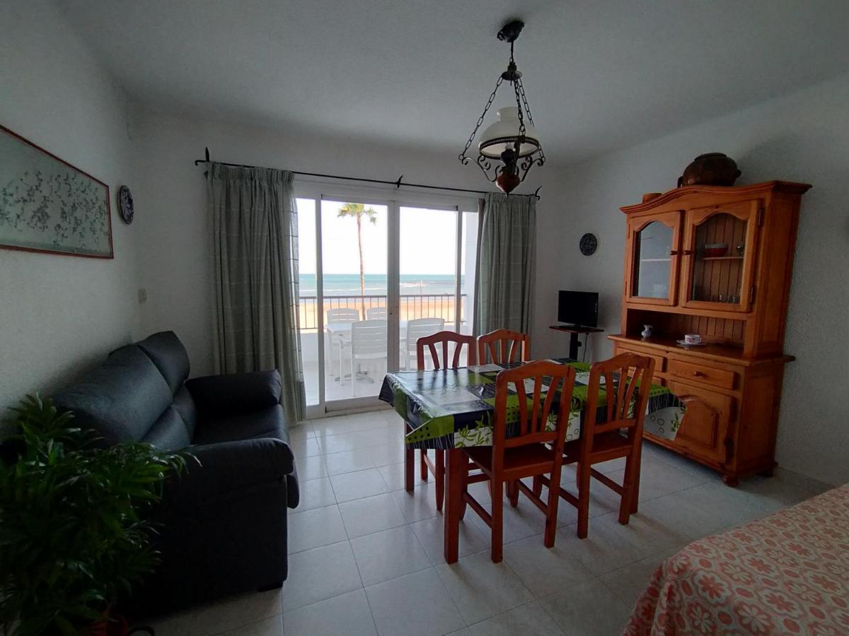 Apartamento céntrico en primera linea de playa Peñíscola Esterno foto