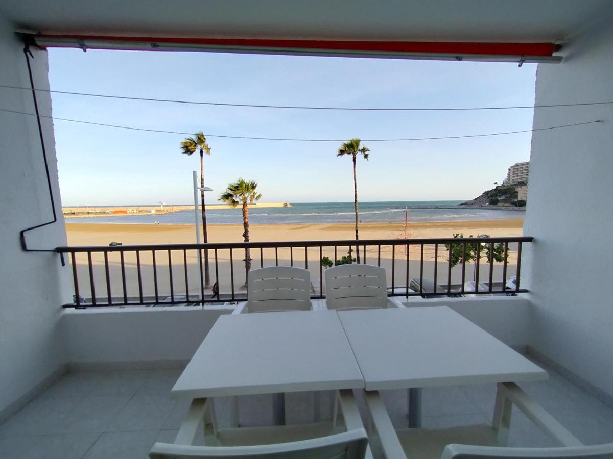 Apartamento céntrico en primera linea de playa Peñíscola Esterno foto