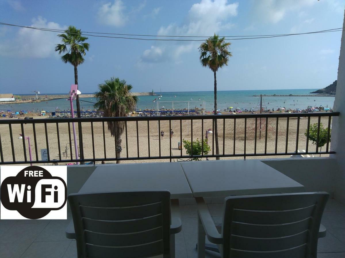 Appartamento Apartamento céntrico en primera linea de playa Peñíscola Esterno foto